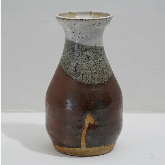 Mid Century Modern Clay Pottery Three Tone Minimalist Short Pitcher Vase - Picture 4 of 10